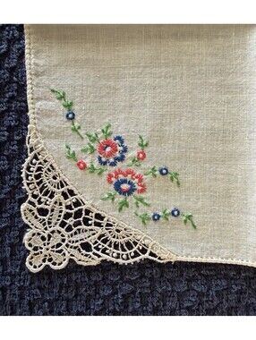 White Linen Handkerchief Floral Embroidery Lace Corner Square
